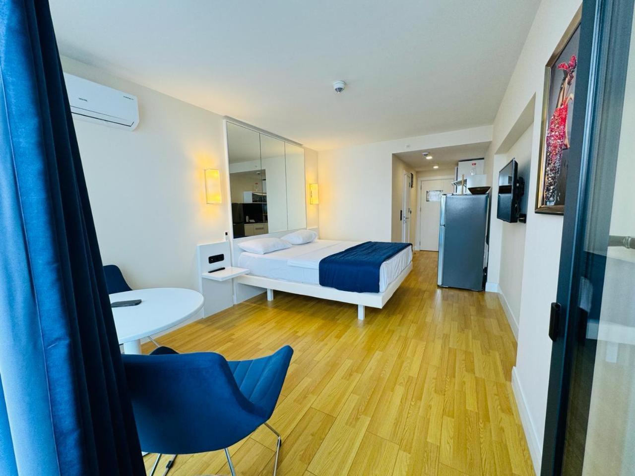 Orbi City Apartments On The Beach Batum Dış mekan fotoğraf